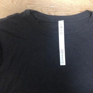Lululemon cropped boxy tee